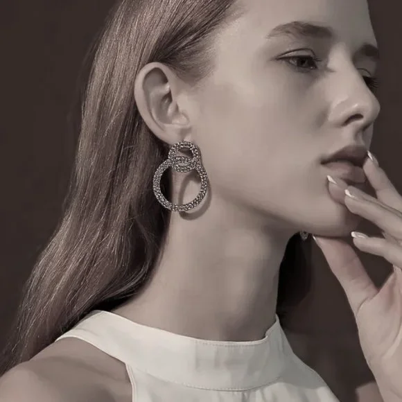 14K White Gold Plated Round Brilliant Cut Rhinestone Dangle Drop Earrings - Picture 2 of 4